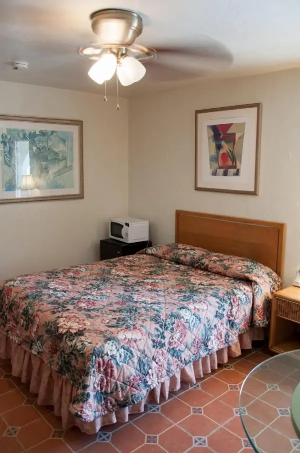 Mission Bell Motel Main image