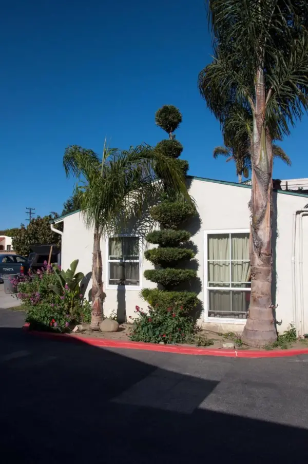 Mission Bell Motel 6